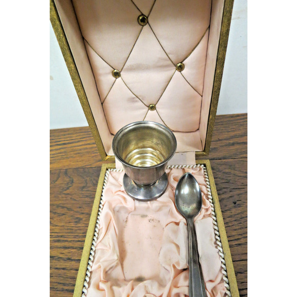 Vintage Silver Plated Baby Infant Cup And Spoon Christening - Picture 3 of 5